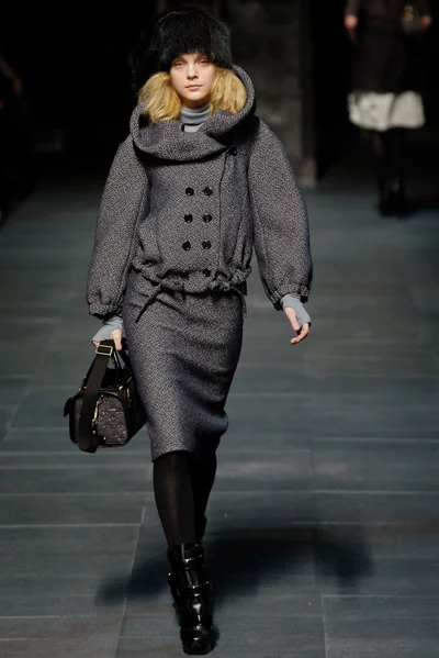 Look 20